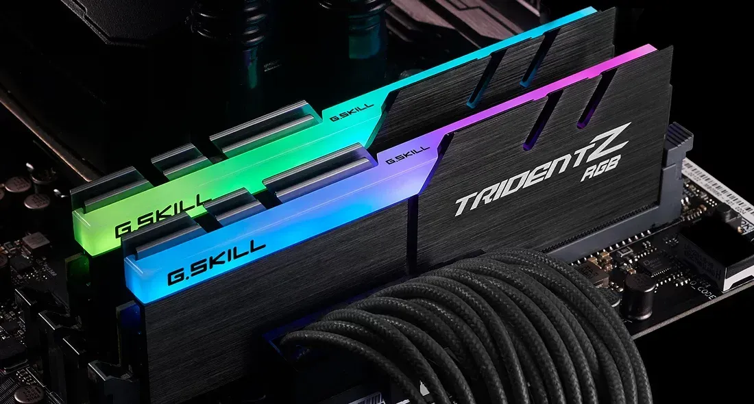G.Skill Trident Z RGB 32GB 黑色套裝 (2x16GB) D4-3200C16 (F4-3200C16D-32GTZR)(Intel XMP)